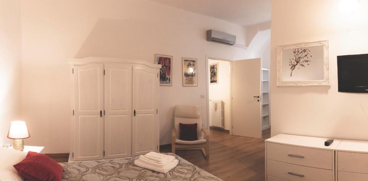Movie Apartment Matera Bagian luar foto